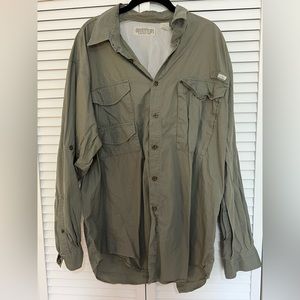 Men’s Roundtree and Yorke Long Sleeve Button Down Shirt XL